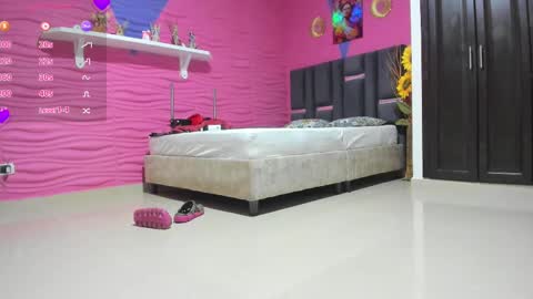 Valeria online show from 03/06/25, 02:19