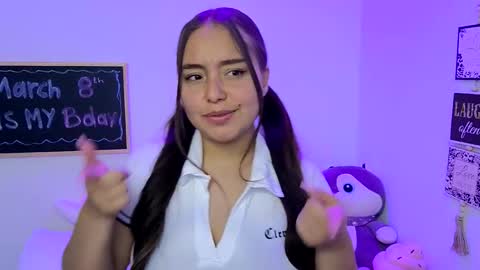 valeria online show from 03/07/26, 01:46