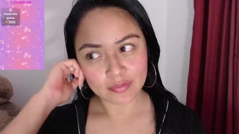 Snapshot of valeria_fiery chatting on 01/11/25, 12:44 VALERIA online show from 01/11/25, 12:44