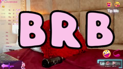 Snapshot of valeria_rivera1 chatting on 02/06/25, 06:51 Costume lover online show from 02/06/25, 06:51