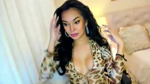 Valeria online show from 01/12/25, 01:21