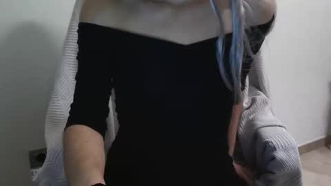 Snapshot of valeriafox769 chatting on 12/03/25, 10:24 Valeria Fox online show from 12/03/25, 10:24