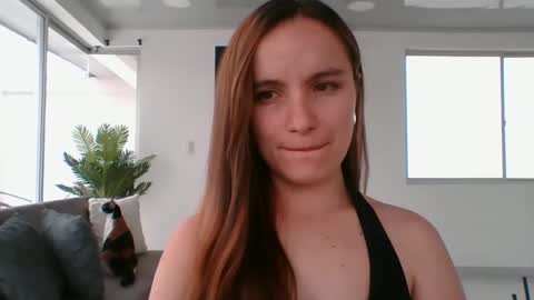 valeriafrannco online show from 02/01/26, 07:56