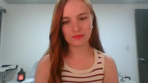 Snapshot of valeriafrannco chatting on 05/26/26, 02:40 valeriafrannco online show from 05/26/26, 02:40