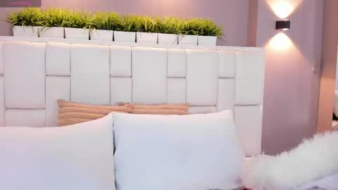 Snapshot of valeriagarciax chatting on 03/06/25, 12:09 ValeriaGarciax online show from 03/06/25, 12:09