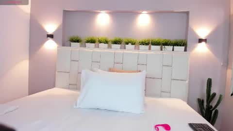 Snapshot of valeriagarciax chatting on 01/13/26, 12:43 ValeriaGarciax online show from 01/13/26, 12:43