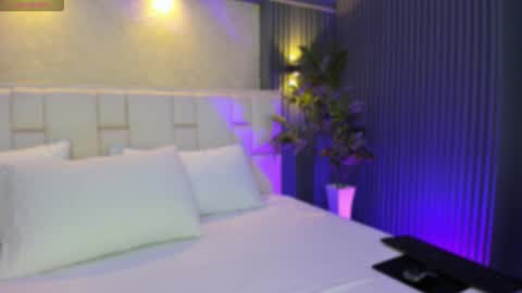 Snapshot of valeriagarciax chatting on 02/25/26, 12:04 ValeriaGarciax online show from 02/25/26, 12:04