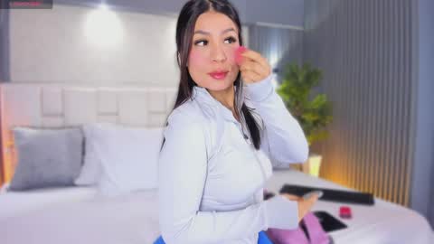 Snapshot of valeriagarciax chatting on 04/07/26, 11:54 ValeriaGarciax online show from 04/07/26, 11:54