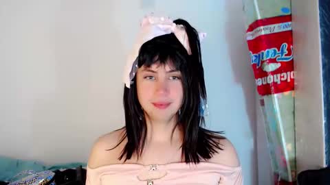 Snapshot of valeriagill_ chatting on 10/19/25, 08:31 valeriagill_ online show from 10/19/25, 08:31