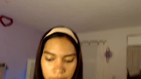 valeria  online show from 10/03/25, 05:43