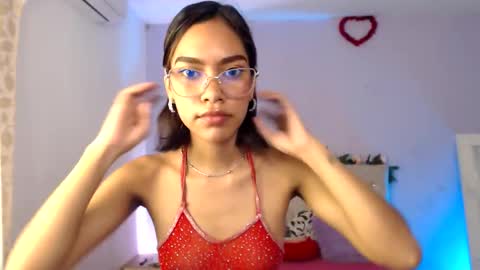 valeria  online show from 10/08/25, 04:26