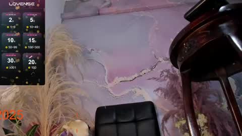 Snapshot of valeriaqueents21 chatting on 11/05/25, 01:55 valeriaqueents21 online show from 11/05/25, 01:55