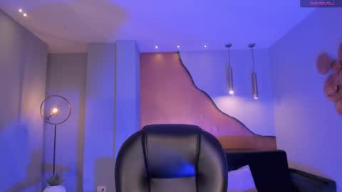 Valeria online show from 03/11/25, 03:48