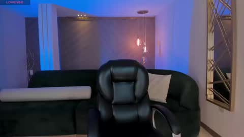 Valeria online show from 09/25/25, 03:32