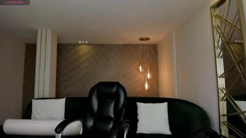 Valeria online show from 04/07/26, 10:15