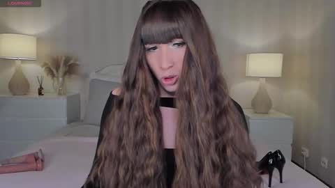 Valeria online show from 09/28/25, 05:46