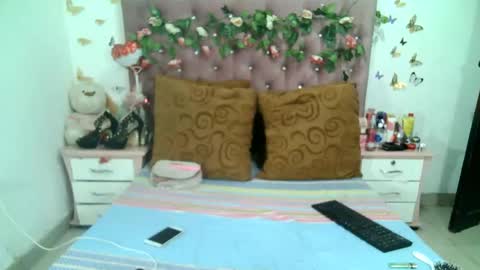 La valerie26 online show from 10/27/25, 02:43