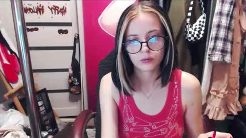 ValeriaXKiss online show from 01/08/25, 04:33