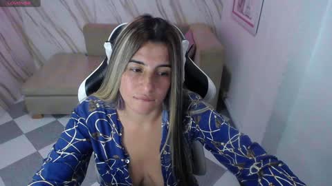 Snapshot of valerie_b chatting on 01/30/25, 06:03 valerie_b online show from 01/30/25, 06:03