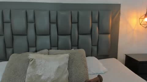 Snapshot of valerie_rouse chatting on 03/11/25, 08:20 Valerie online show from 03/11/25, 08:20