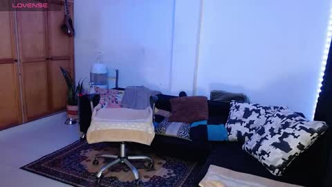 Valerie online show from 01/27/25, 11:32