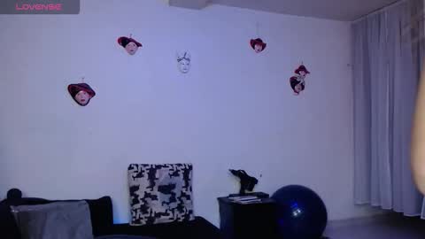 Valerie online show from 09/19/25, 09:43