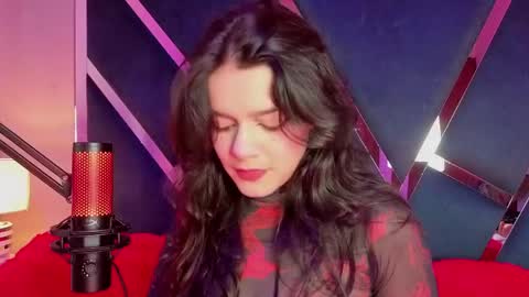 Snapshot of valeriekay_ chatting on 05/10/26, 02:11 Valeria online show from 05/10/26, 02:11