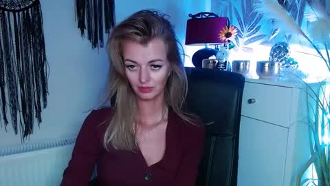 Valerie  online show from 12/30/24, 08:58