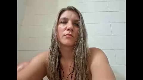ValerieRayne online show from 12/21/25, 07:37
