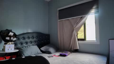 Valerie online show from 03/21/26, 08:41