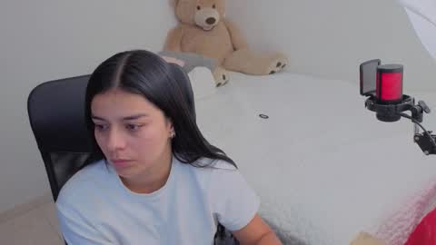 Juli C online show from 02/07/26, 01:20