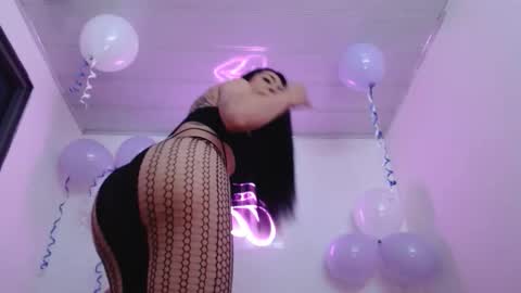 Snapshot of valerii__fox_69 chatting on 01/11/26, 03:11 valerii online show from 01/11/26, 03:11