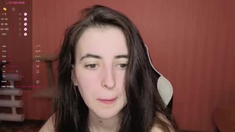 Snapshot of valeritiio chatting on 10/11/25, 03:28 valeritiio online show from 10/11/25, 03:28