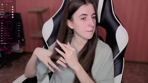 Snapshot of valeritiio chatting on 11/20/25, 06:02 valeritiio online show from 11/20/25, 06:02