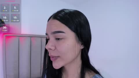 Snapshot of valery__nova chatting on 09/09/25, 02:22 Cris online show from 09/09/25, 02:22