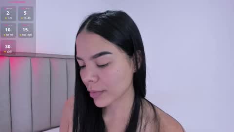 Snapshot of valery__nova chatting on 09/15/25, 04:07 Cris online show from 09/15/25, 04:07