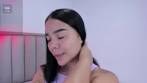 Snapshot of valery__nova chatting on 09/25/25, 02:37 Cris online show from 09/25/25, 02:37