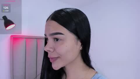 Snapshot of valery__nova chatting on 09/28/25, 04:45 Cris online show from 09/28/25, 04:45