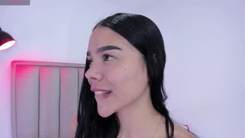 Snapshot of valery__nova chatting on 10/09/25, 11:47 Cris online show from 10/09/25, 11:47