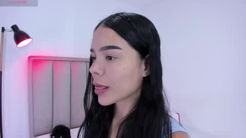 Snapshot of valery__nova chatting on 10/12/25, 05:56 Cris online show from 10/12/25, 05:56