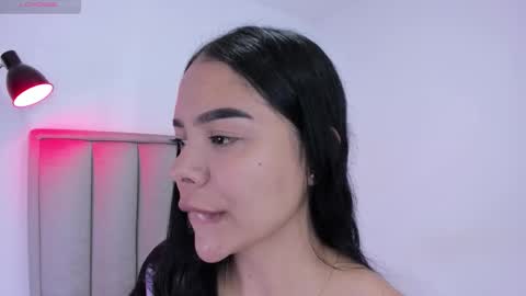 Snapshot of valery__nova chatting on 11/09/25, 04:16 Cris online show from 11/09/25, 04:16