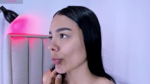 Cris  online show from 03/31/26, 09:48