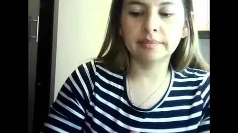 Snapshot of valery__rouse_ chatting on 04/24/26, 09:50 Valery online show from 04/24/26, 09:50