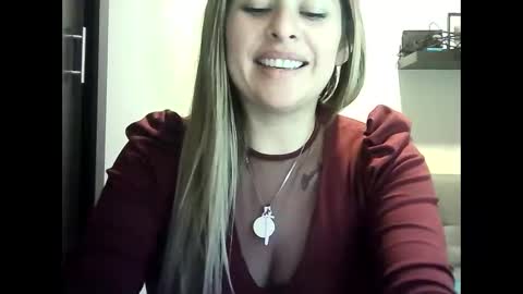 Snapshot of valery__rouse_ chatting on 04/28/26, 02:38 Valery online show from 04/28/26, 02:38