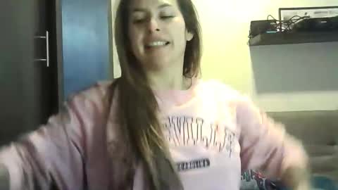 Snapshot of valery__rouse_ chatting on 04/29/26, 12:09 Valery online show from 04/29/26, 12:09