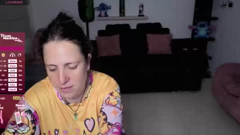 Snapshot of valery_adams1 chatting on 11/04/25, 04:33 Valery adams1 online show from 11/04/25, 04:33