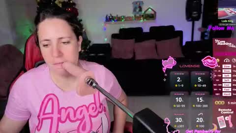 Snapshot of valery_adams1 chatting on 12/05/25, 05:16 Valery adams1 online show from 12/05/25, 05:16