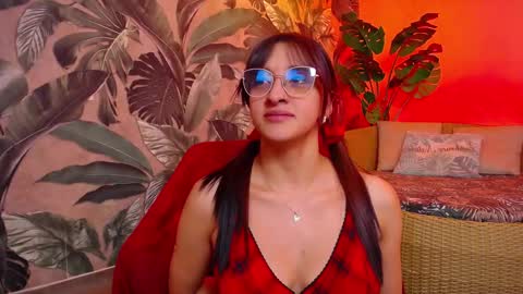 valery_blush online show from 10/24/25, 04:09
