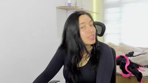 valery_bonnet1 online show from 10/24/25, 07:10