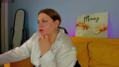 Snapshot of valery_grand chatting on 02/03/26, 09:14 Valery online show from 02/03/26, 09:14